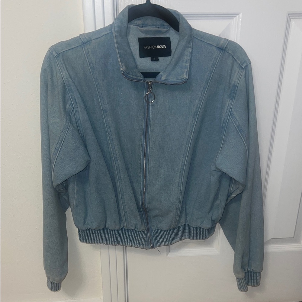 Fashion Nova Women's Sky Blue Jean Jacket Size S